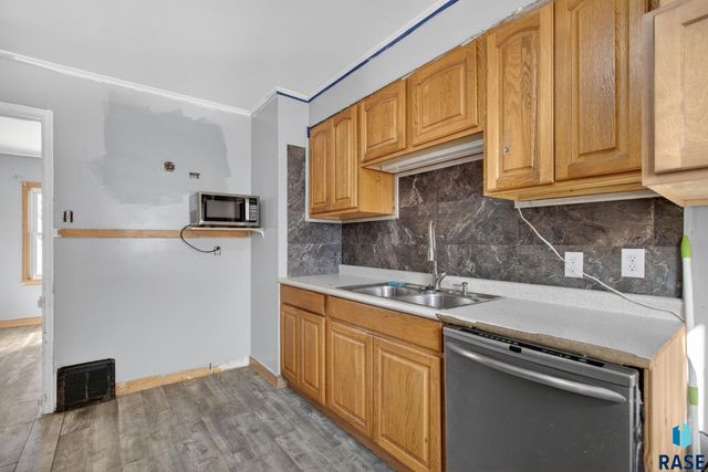 536 S Glendale Ave Avenue, Sioux Falls, SD 57104