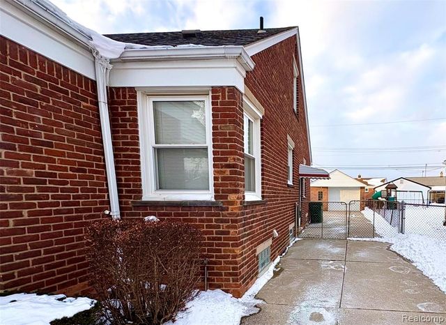 1618 Detroit Avenue, Lincoln Park, MI 48146