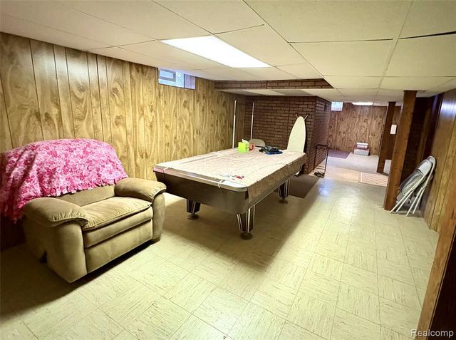 1618 Detroit Avenue, Lincoln Park, MI 48146