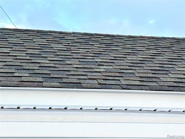 1618 Detroit Avenue, Lincoln Park, MI 48146