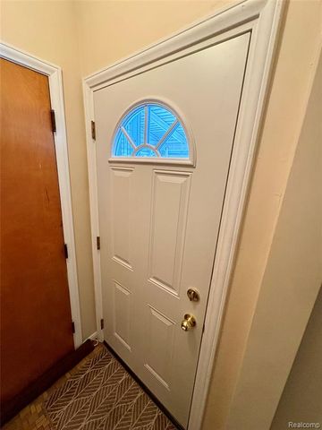 1618 Detroit Avenue, Lincoln Park, MI 48146