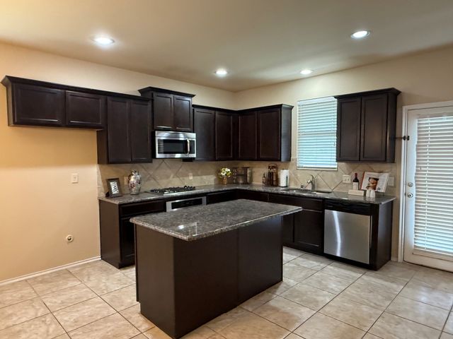 313 Cherry Spring Drive, Mckinney, TX 75072