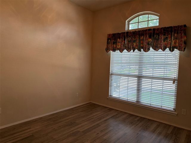 313 Cherry Spring Drive, Mckinney, TX 75072