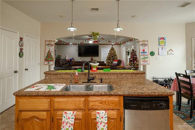 21895 Amistad Road, Harlingen, TX 78550