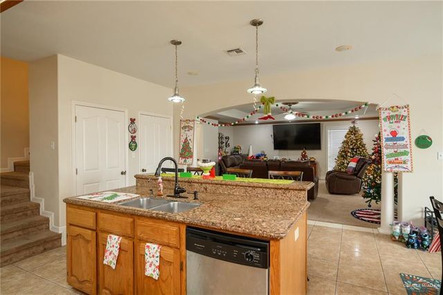 21895 Amistad Road, Harlingen, TX 78550