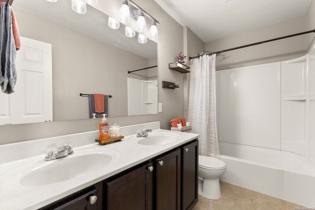7402 Derby Vis, Selma, TX 78154