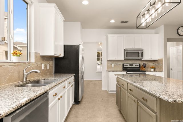7402 Derby Vis, Selma, TX 78154