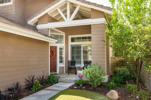 27500 Berkshire Hills, Valencia, CA 91354
