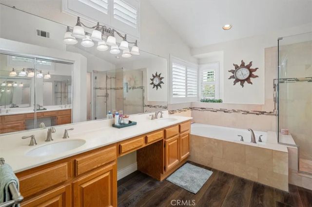 27500 Berkshire Hills, Valencia, CA 91354