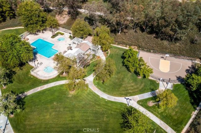 27500 Berkshire Hills, Valencia, CA 91354