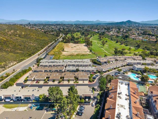 6960 Caminito Curva, San Diego, CA 92119