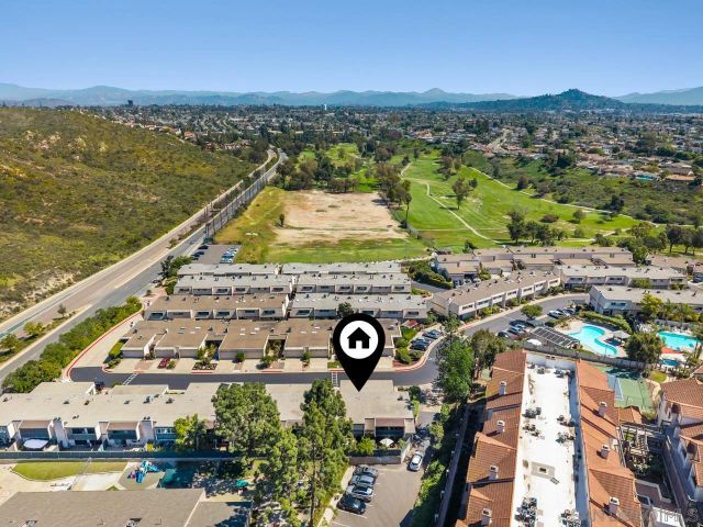 6960 Caminito Curva, San Diego, CA 92119
