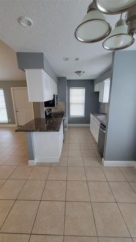 1919 Long Barrel Lane, Sugar Land, TX 77489