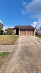 1919 Long Barrel Lane, Sugar Land, TX 77489