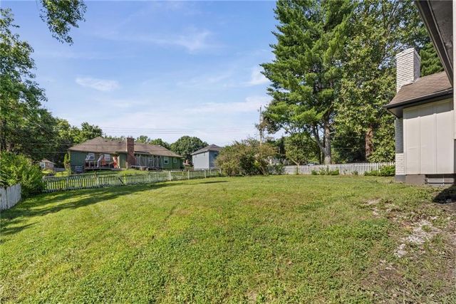 11609 E 60th Terrace, Raytown, MO 64133