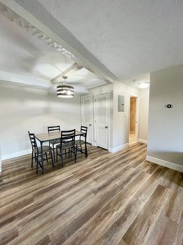 502 Oak St 12, Brockton, MA 02301