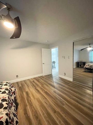 502 Oak St 12, Brockton, MA 02301