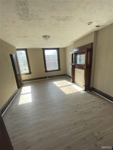 3125 Clay Avenue, St Louis, MO 63115