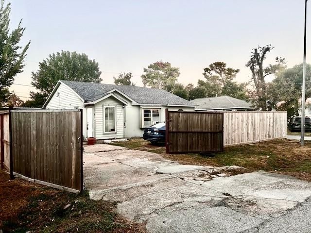 6214 Jim Street, Houston, TX 77092