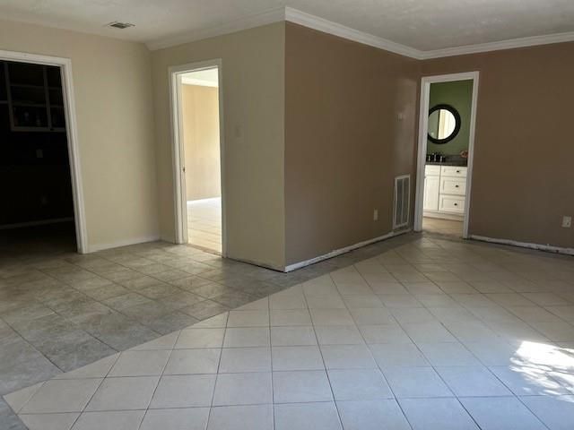 6214 Jim Street, Houston, TX 77092