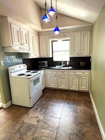 6214 Jim Street, Houston, TX 77092