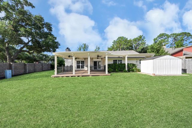 2623 Sugar Mill Drive, Sugar Land, TX 77479