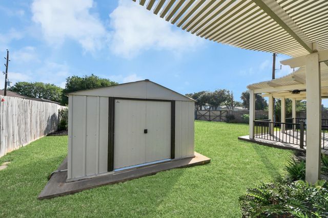 2623 Sugar Mill Drive, Sugar Land, TX 77479