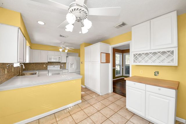 2623 Sugar Mill Drive, Sugar Land, TX 77479