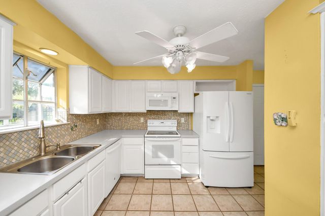 2623 Sugar Mill Drive, Sugar Land, TX 77479
