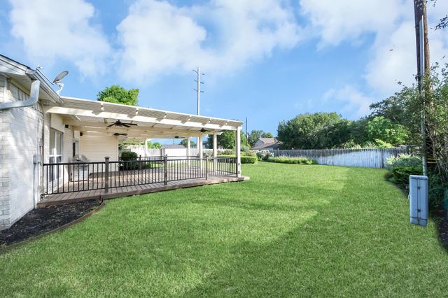 2623 Sugar Mill Drive, Sugar Land, TX 77479