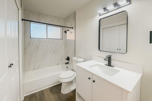 1015 E Yager LN 51, Austin, TX 78753