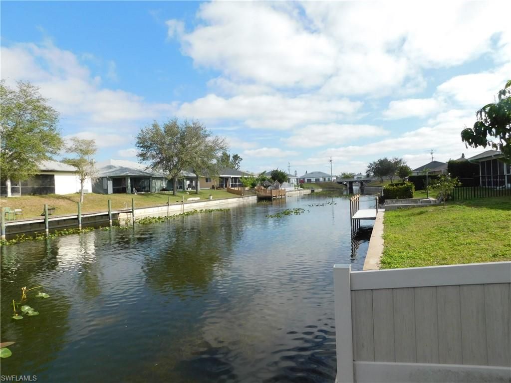 619 7th ST, CAPE CORAL, FL 33990 — photo 2