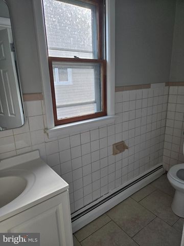 14 HILLMAN AVE, Ewing, NJ 08638