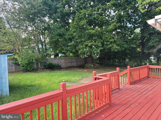14 HILLMAN AVE, Ewing, NJ 08638