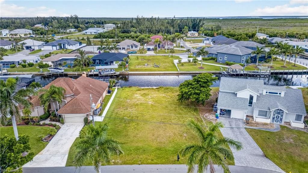3516 7th TER, CAPE CORAL, FL 33991 — photo 2