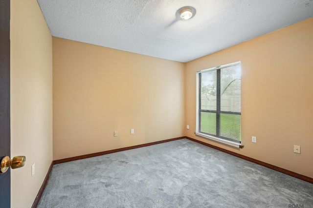 8150 Baringer Rd, Baton Rouge, LA 70817