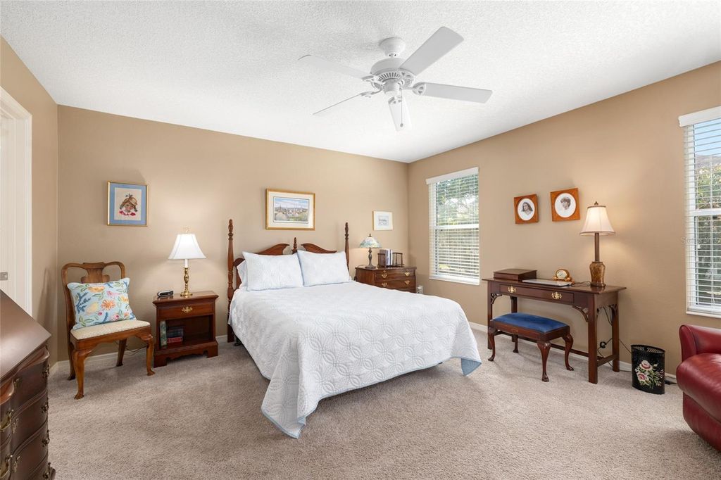Image 26 of property listing at 771 FENWICK LOOP, The Villages, FL 32163