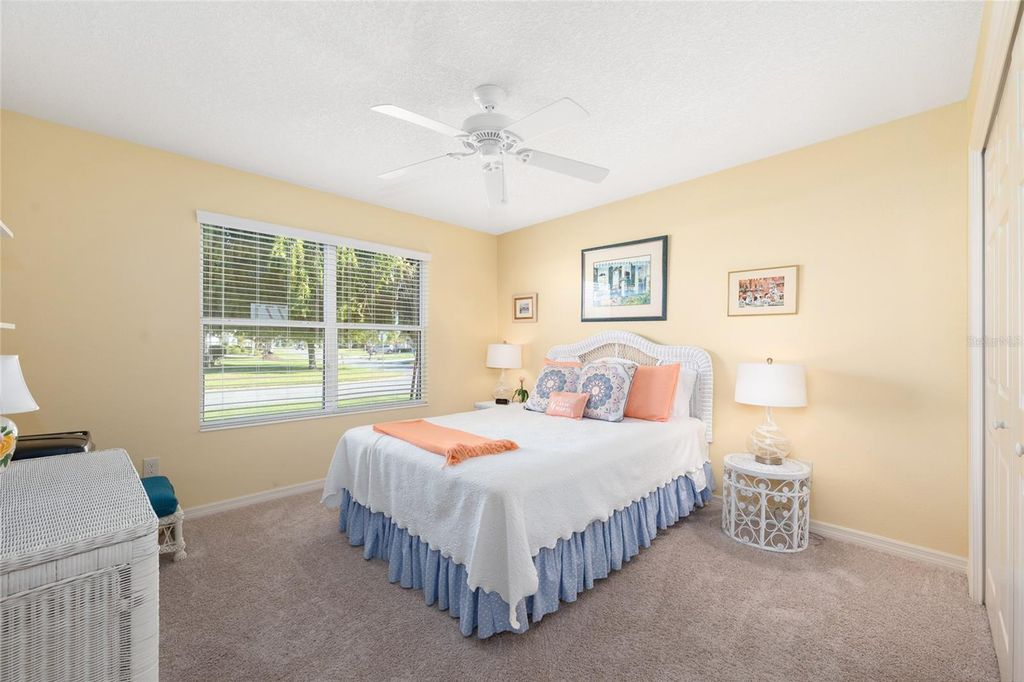 Image 36 of property listing at 771 FENWICK LOOP, The Villages, FL 32163