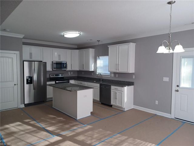 1400 Centre AVE, Portsmouth, VA 23704