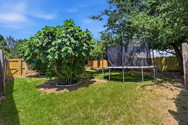 2340 Evening Song Drive, Little Elm, TX 75068