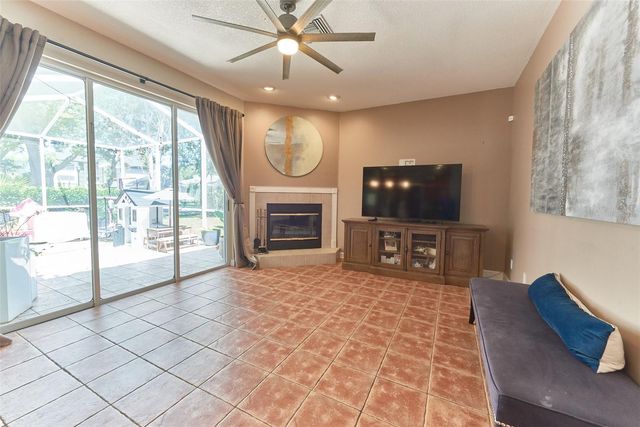 9302 HERITAGE OAK COURT, Tampa, FL 33647