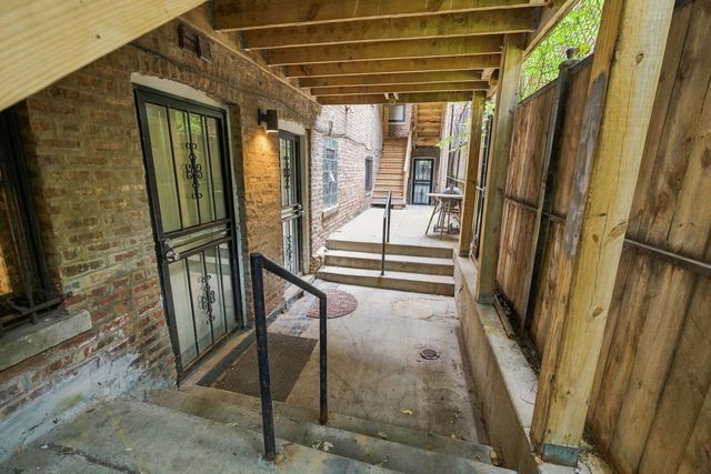 5944 S King Drive 1E, Chicago, IL 60637