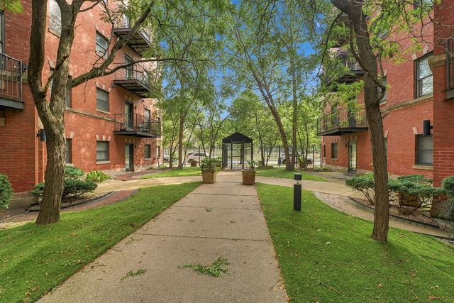 5944 S King Drive 1E, Chicago, IL 60637