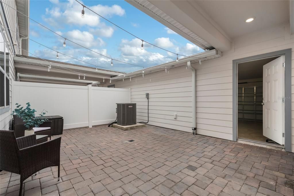 Image 27 of property listing at 14390 ORCHID ISLAND DRIVE, Orlando, FL 32827