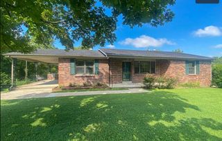 1107 Taylor Town Rd, White Bluff, TN 37187