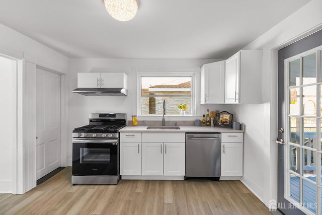 21 Henry Street, Freehold, NJ 07728