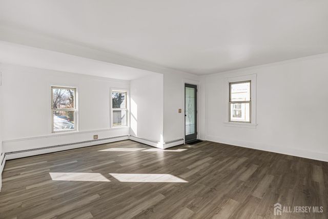 21 Henry Street, Freehold, NJ 07728