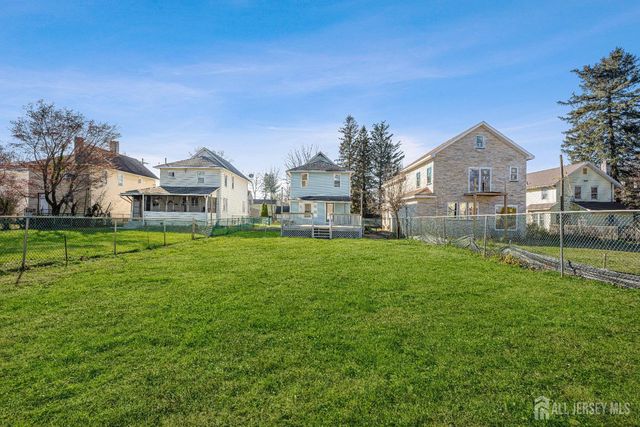 21 Henry Street, Freehold, NJ 07728