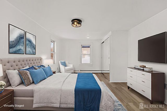 21 Henry Street, Freehold, NJ 07728