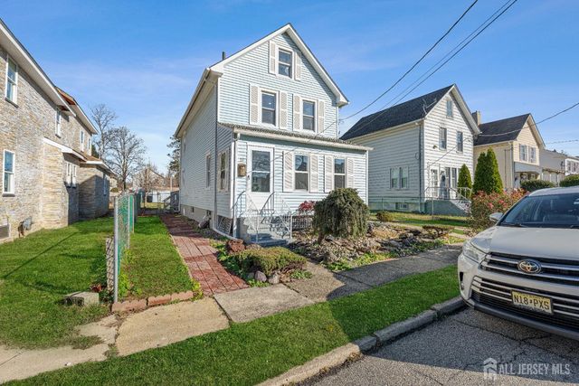 21 Henry Street, Freehold, NJ 07728